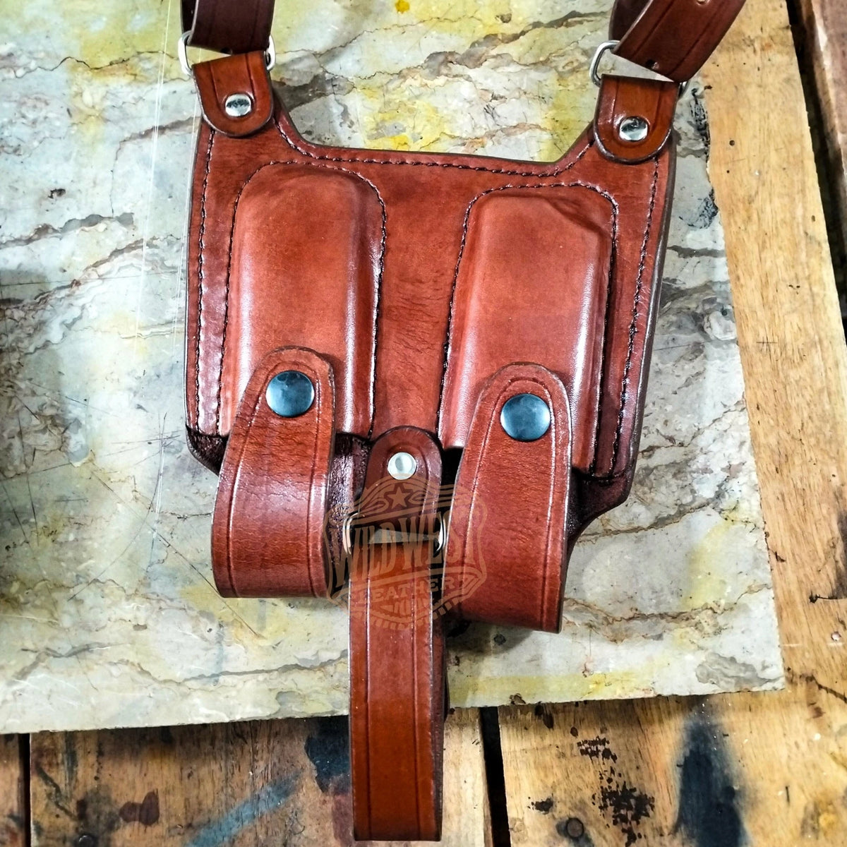 Leather Vertical Roto Shoulder Holster for Beretta Models with Dual Mag Holder.