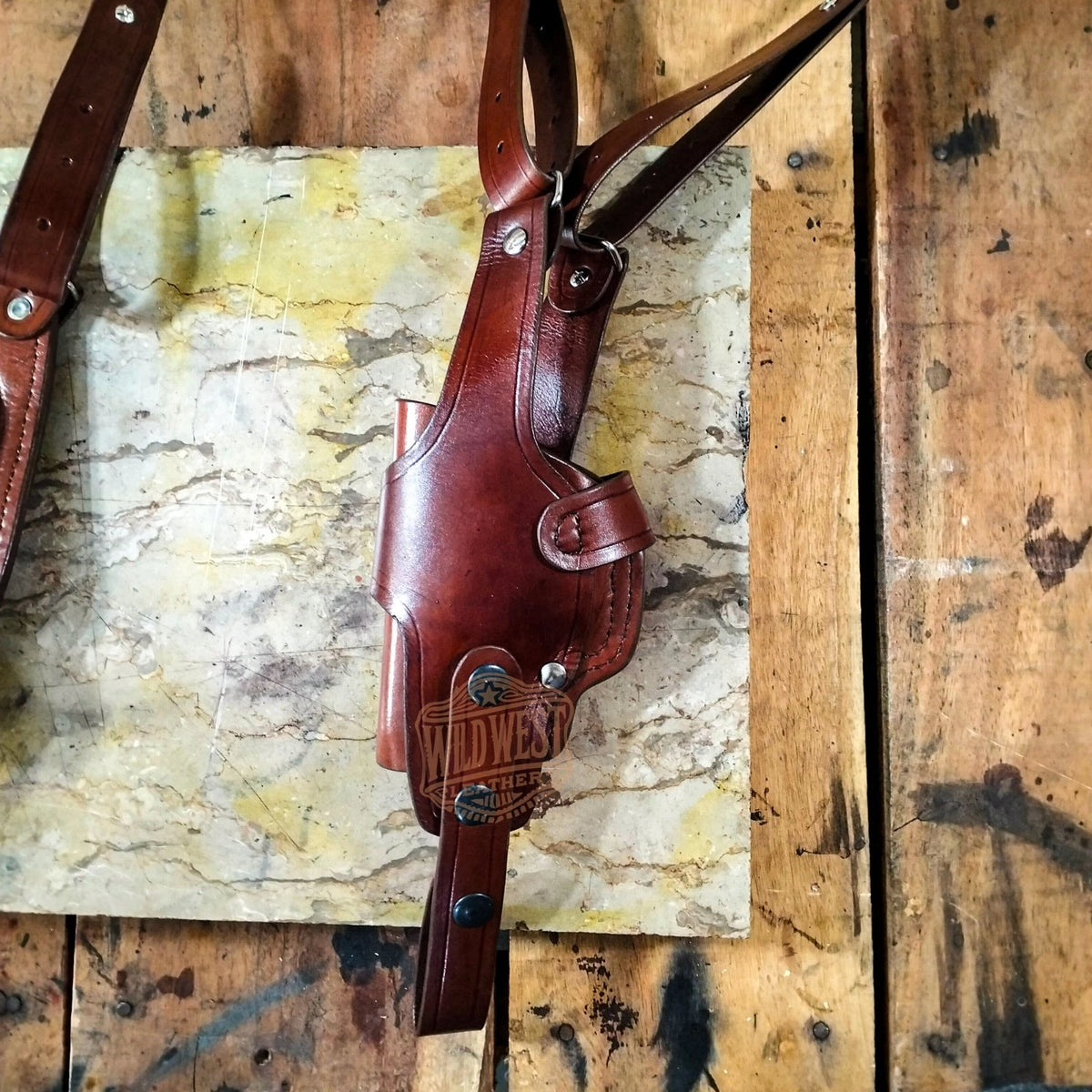 Leather Vertical Roto Shoulder Holster for Sig Sauer P220 Models with Mag Pouch